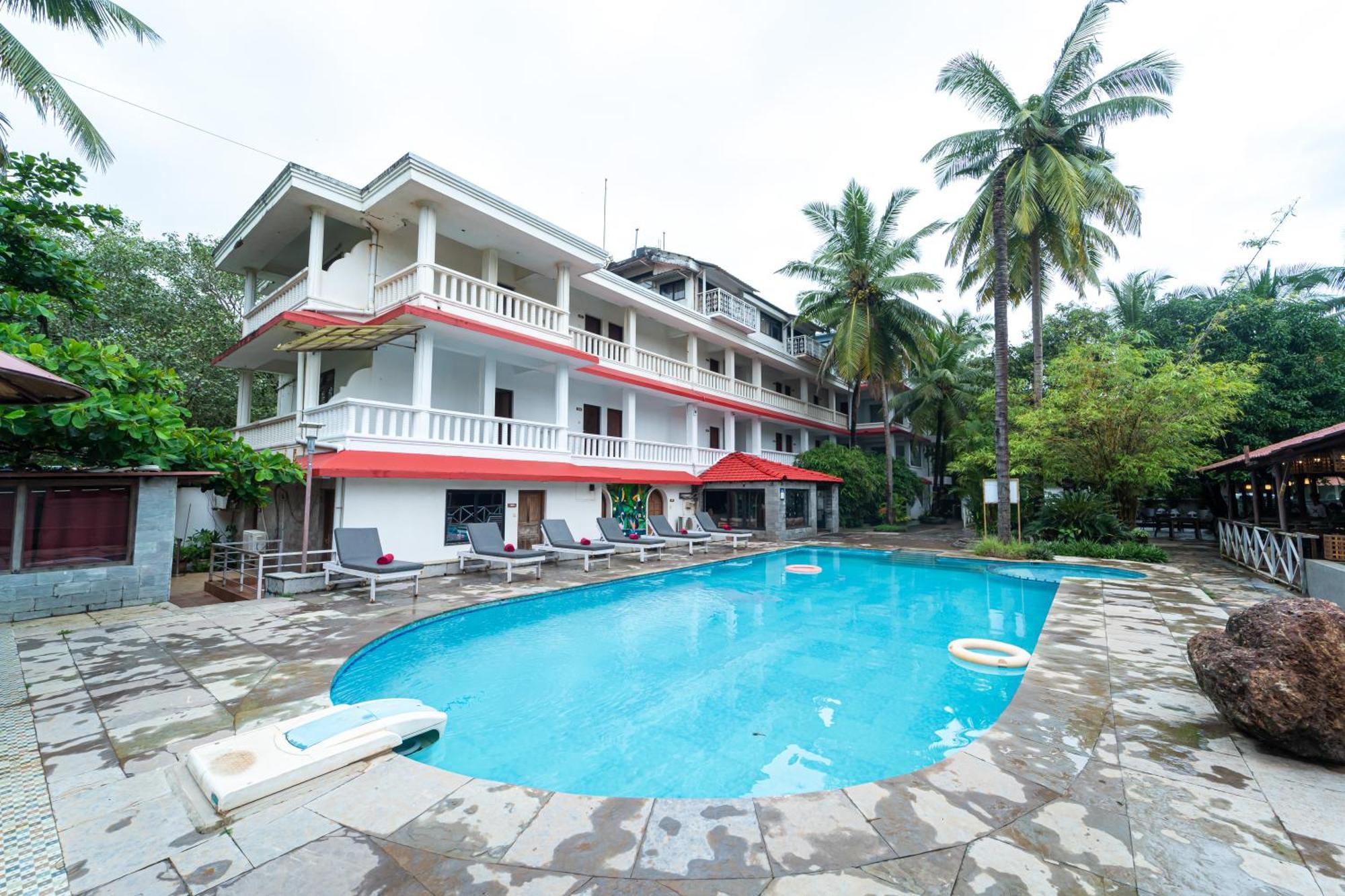 Treebo Kristal Sands Calangute