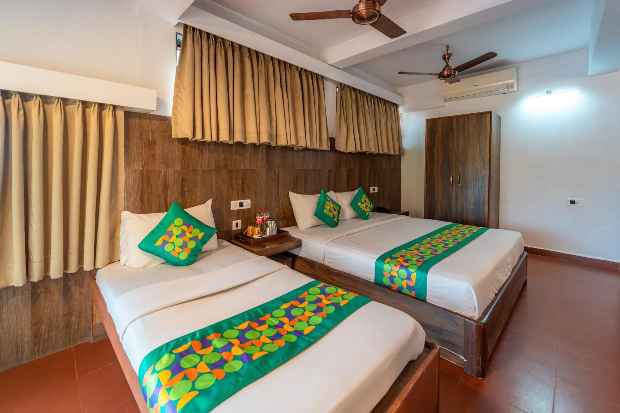 Treebo Kristal Sands Hotel 3*