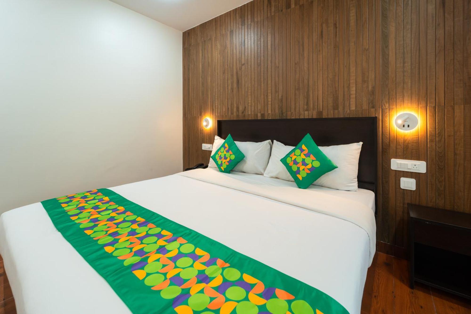 Treebo Kristal Sands 3*
