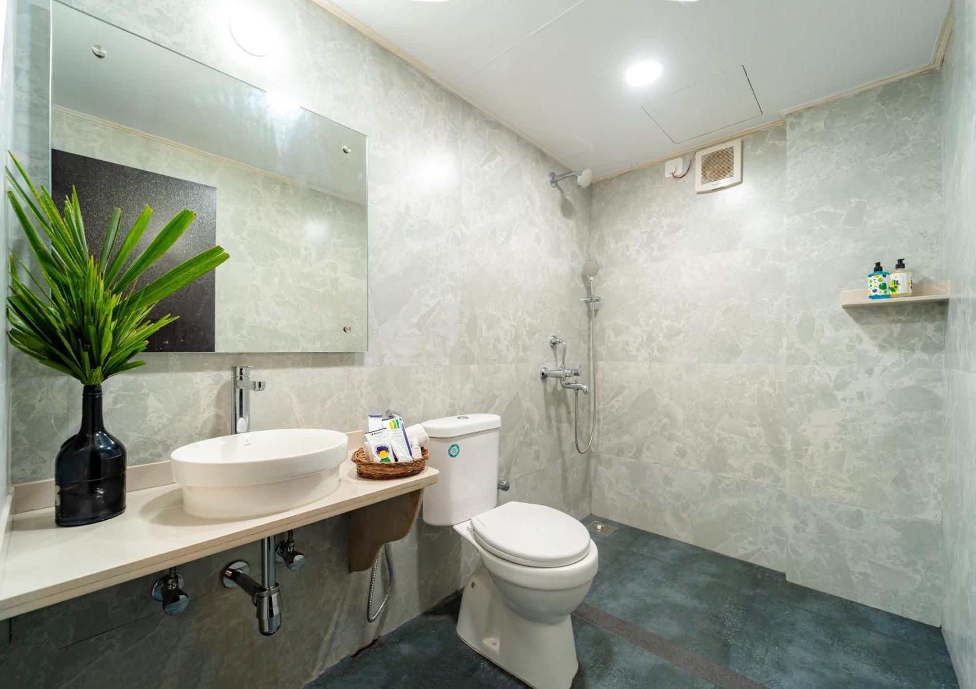 Hotel Treebo Kristal Sands 3*